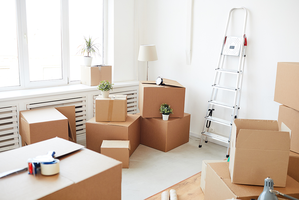 How to Prepare for Move-Out Cleaning 10 moving out background