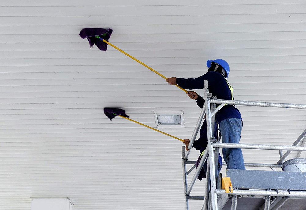 High Dusting: What Is It and the Pros and Cons 4 high dusting