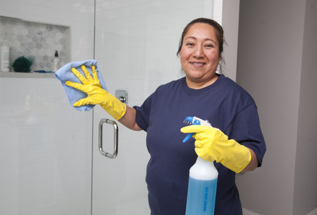 Important Things to Look for in a Home Cleaning Service 1 MG 3175